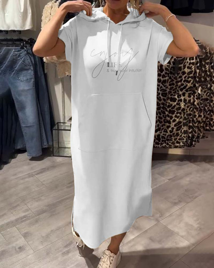 Saskia | Robe décontractée avec capuche