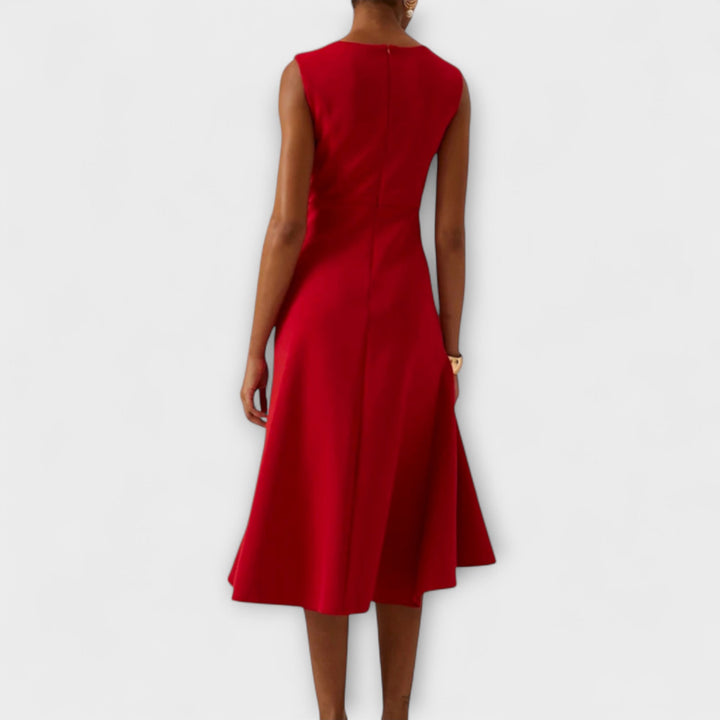 Emma – Robe Asymétrique avec Caractère