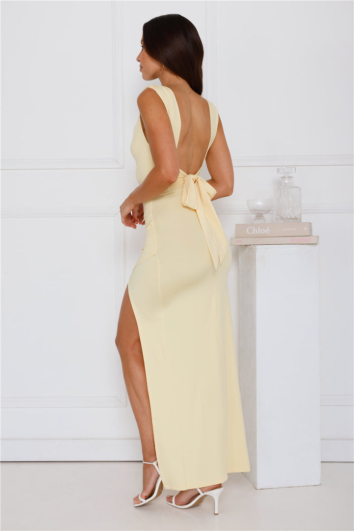 Zofia | Robe maxi avec fente à l'avant