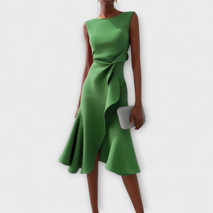 Emma – Robe Asymétrique avec Caractère