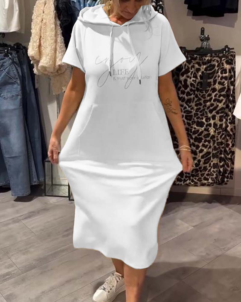 Saskia | Robe décontractée avec capuche