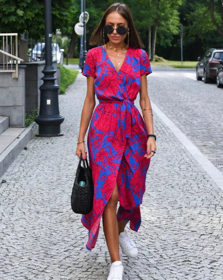 Barbara | Robe midi portefeuille au style affirmé