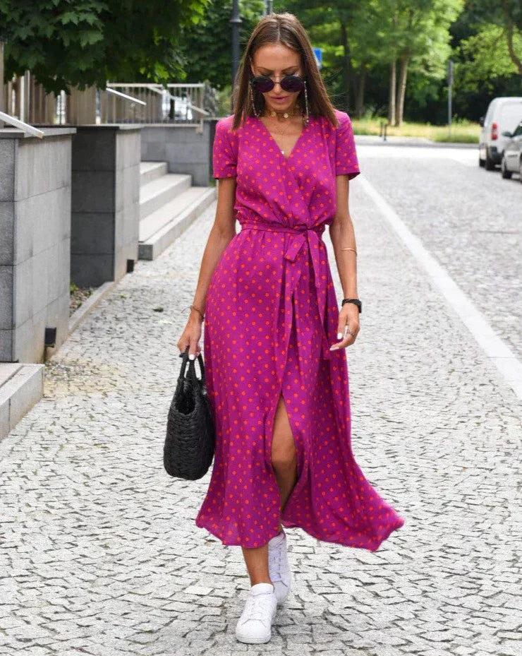 Barbara | Robe midi portefeuille au style affirmé