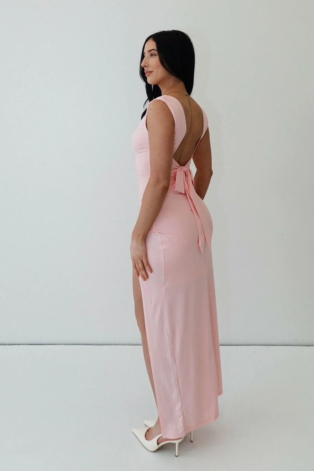 Zofia | Robe maxi avec fente à l'avant