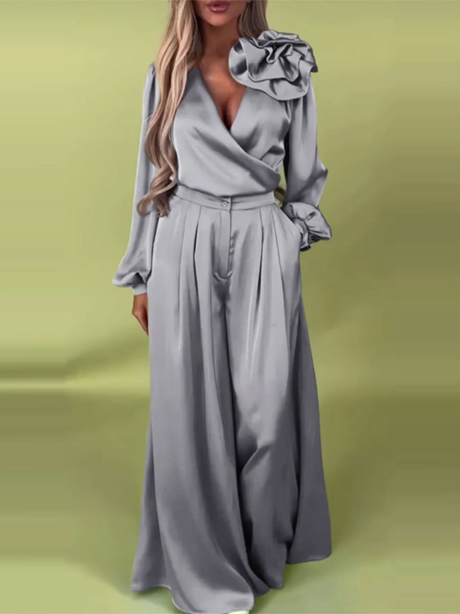 Witoria | Ensemble élégant en satin – chemise croisée à manches longues et pantalon large