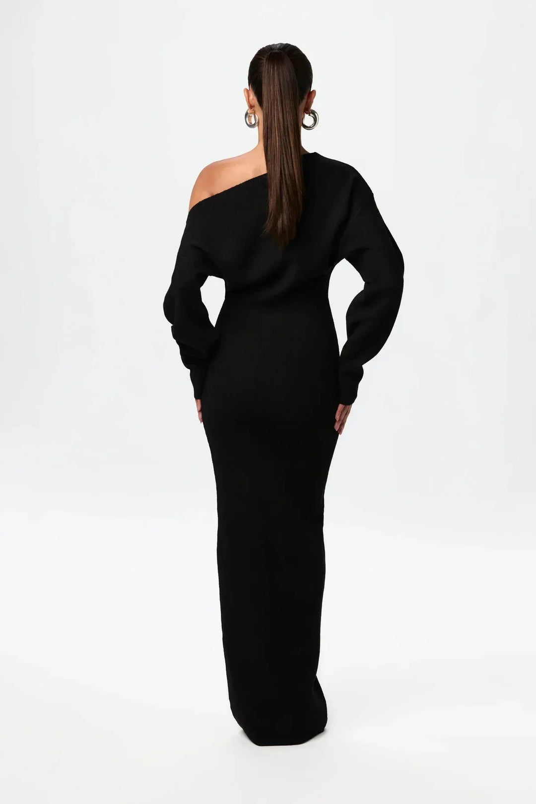 Natalia | Robe Élégante en Tricot à Épaule Dégagée