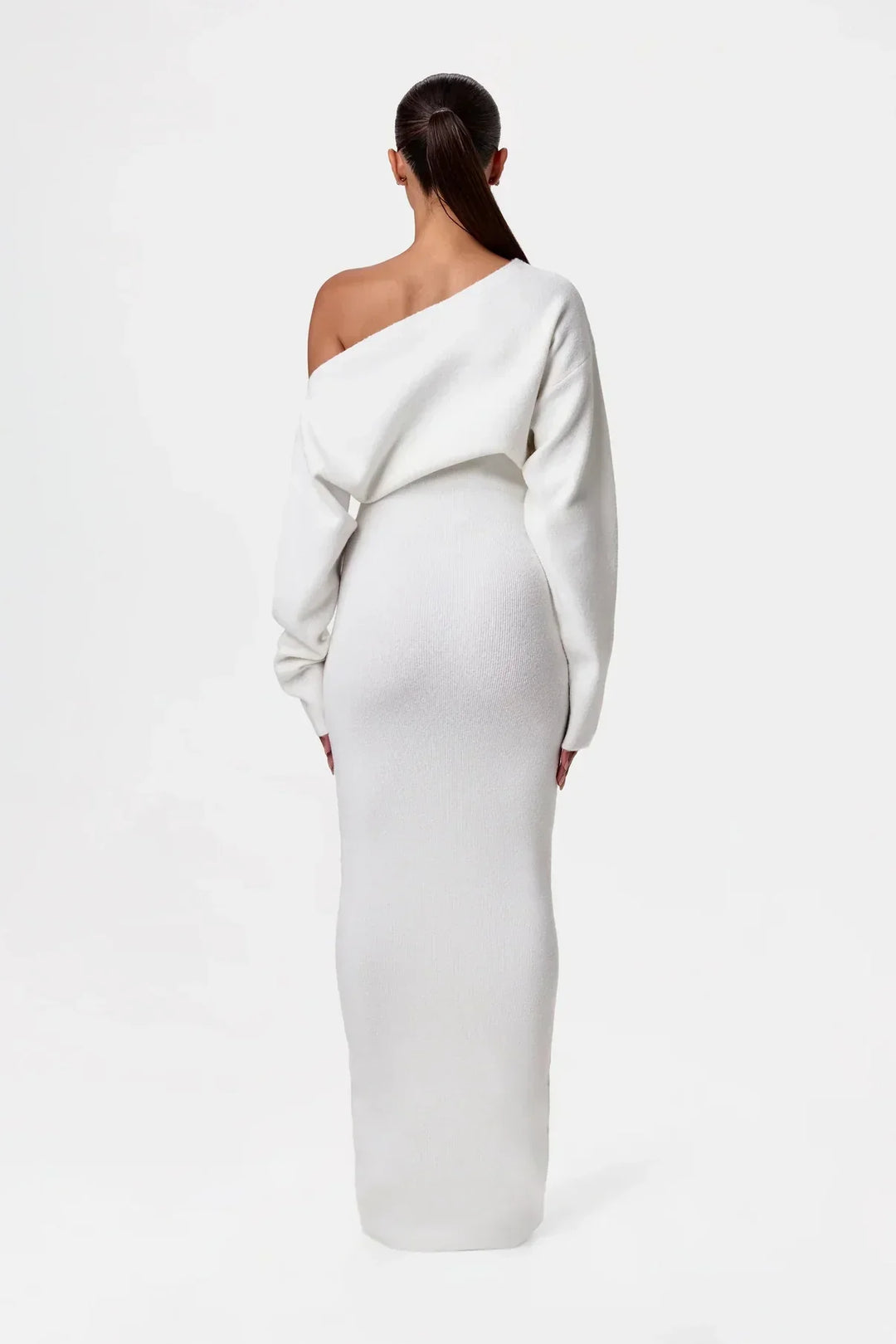 Natalia | Robe Élégante en Tricot à Épaule Dégagée