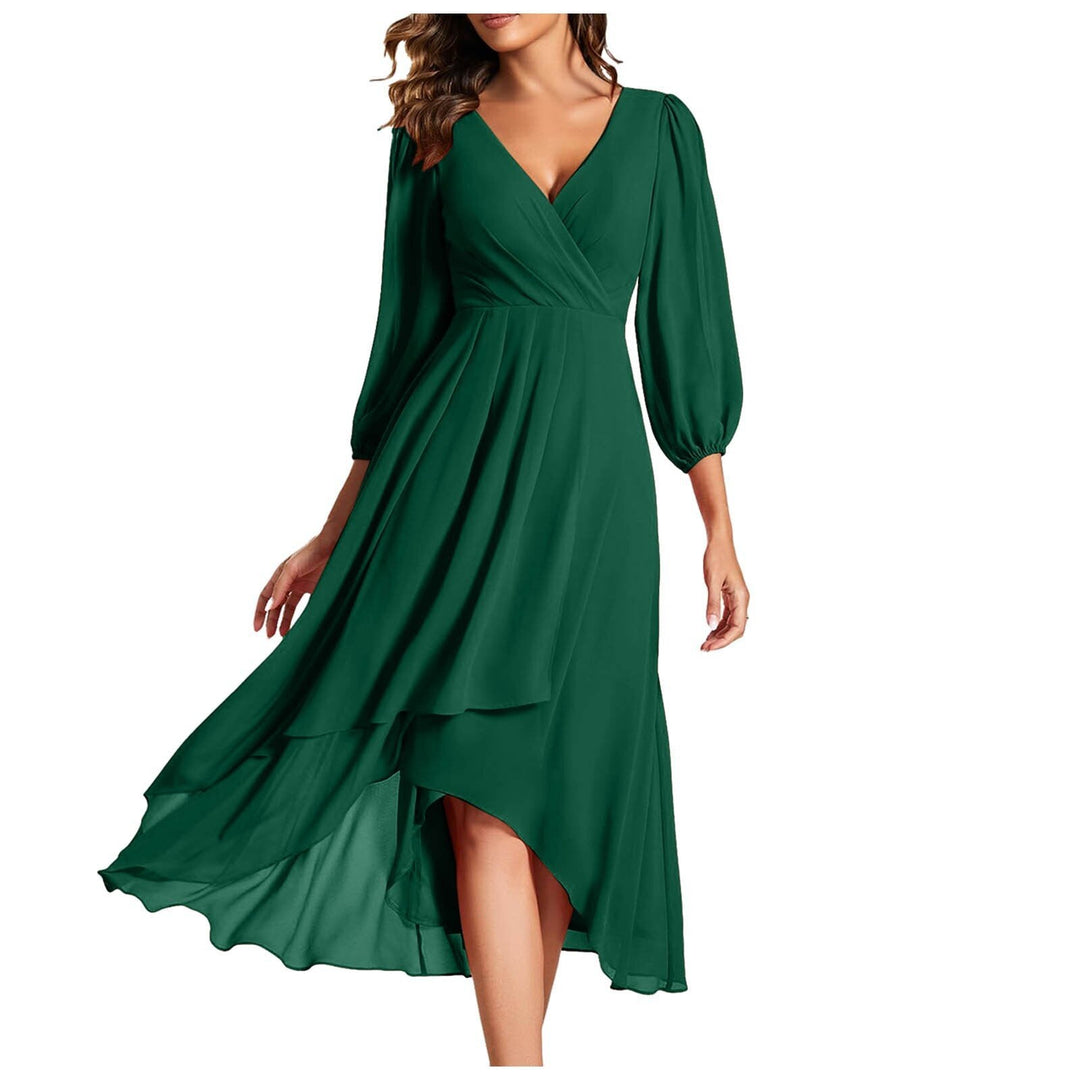 Izabella | Robe à décolleté V et à ourlet asymétrique