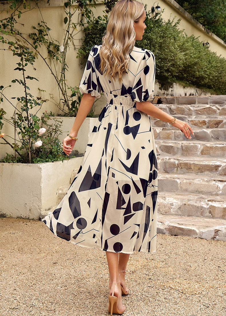 Ruby – Robe Midi Fleurie Élégante