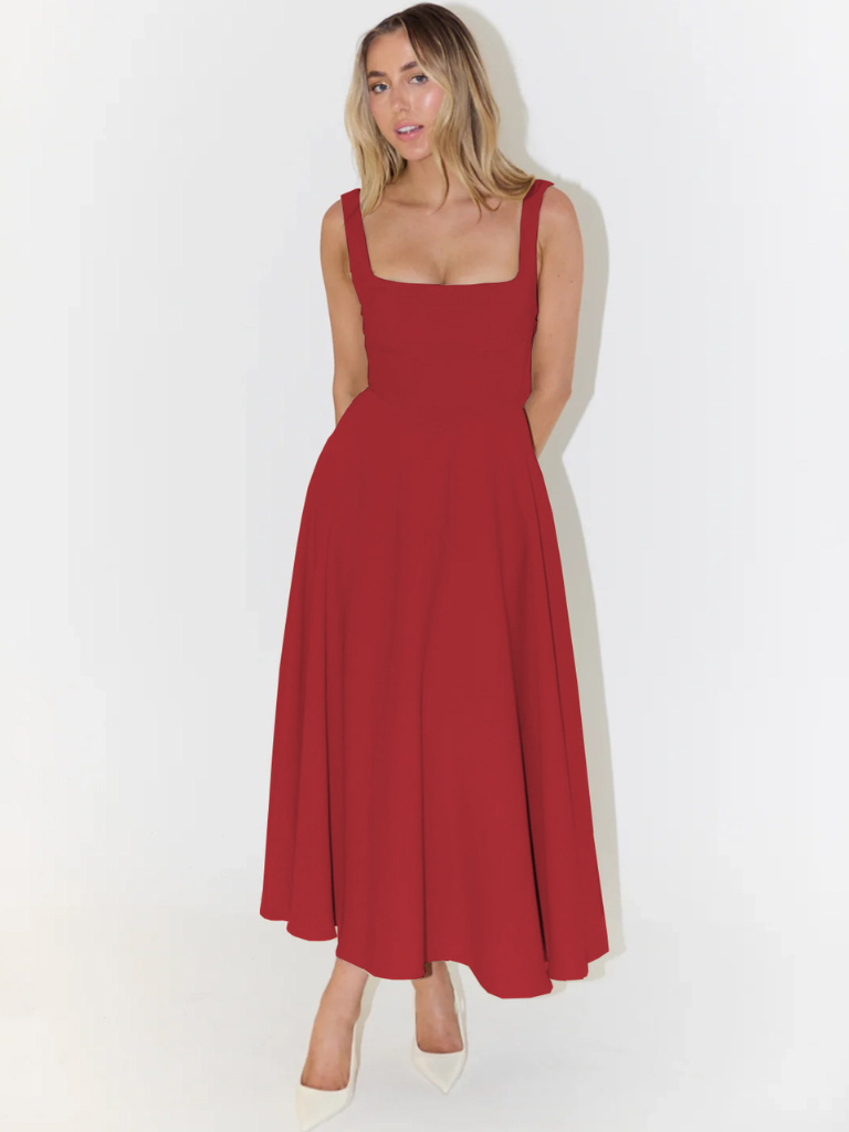 Helena | Robe longue avec décolleté carré