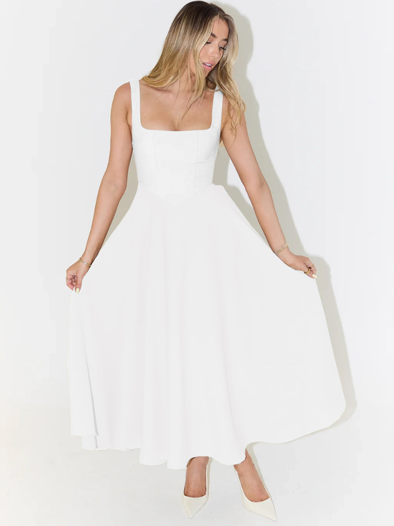 Helena | Robe longue avec décolleté carré