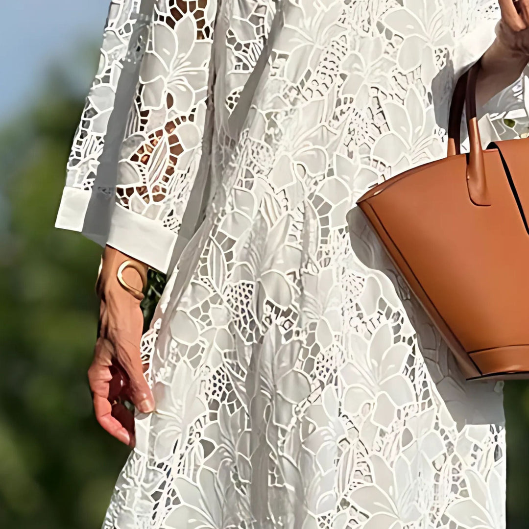 Klara | Robe en dentelle brodée pour femme