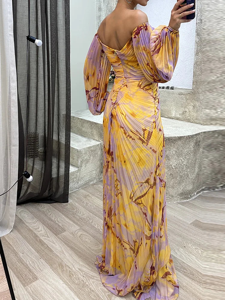 Helena | Robe Maxi Plissée aux Teintes de Coucher de Soleil
