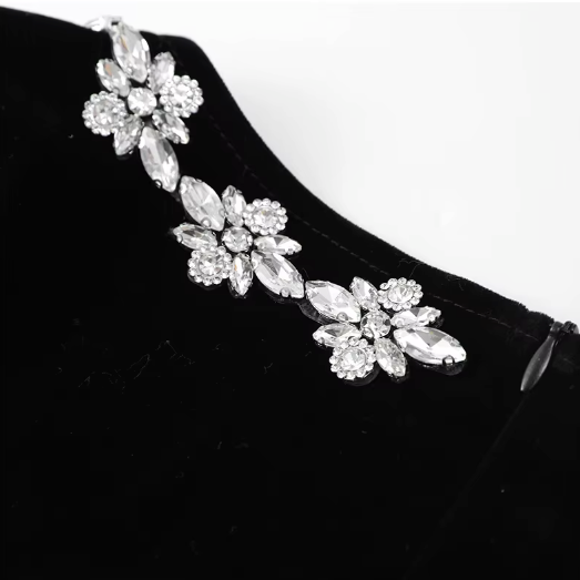 Aleksandra | Robe mini en velours pour princesse