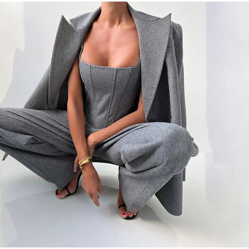 Iwona | Costume intemporel 3 pièces
