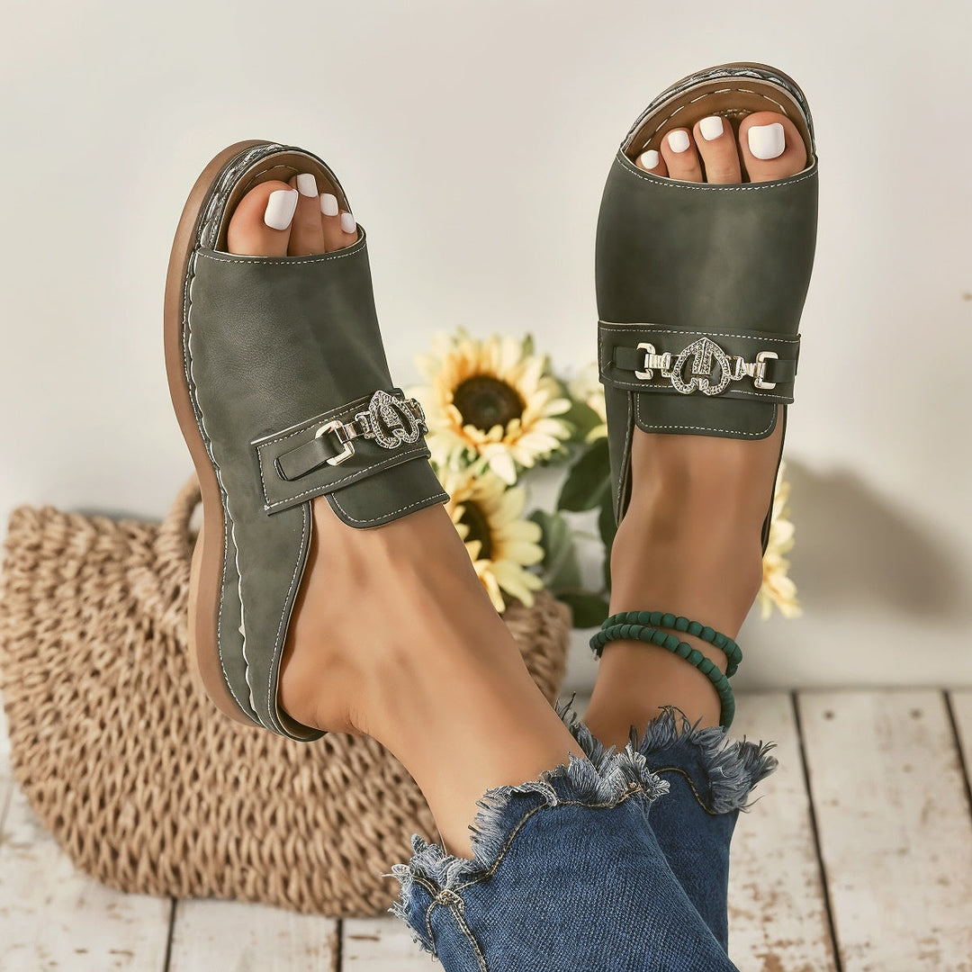 Soleva – Sandales Orthopédiques Légères avec Boucle Décorative
