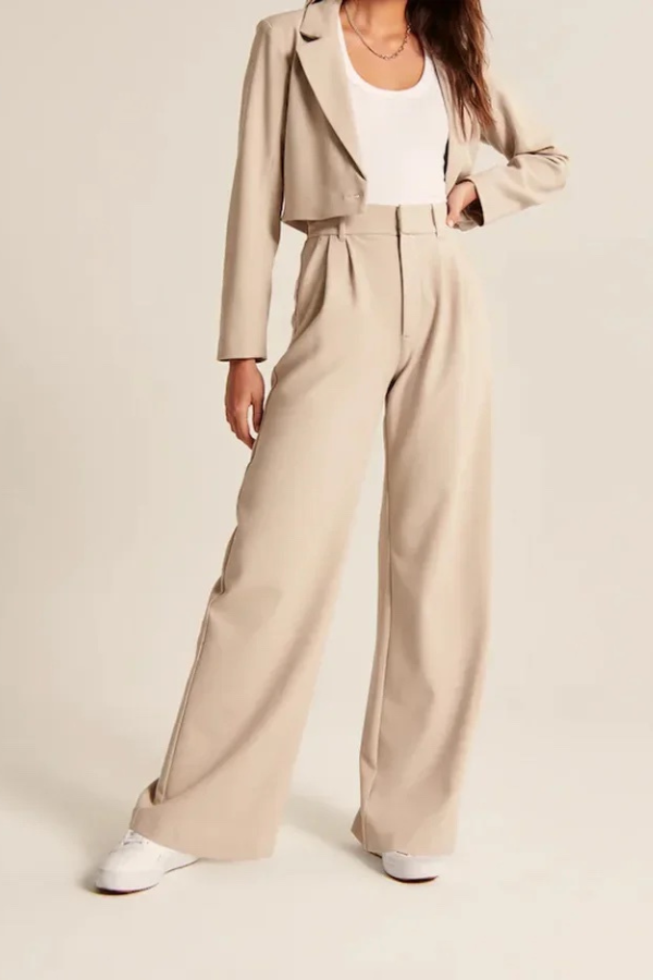 Paulina | Pantalon à jambes larges et plis – élégance à chaque pas