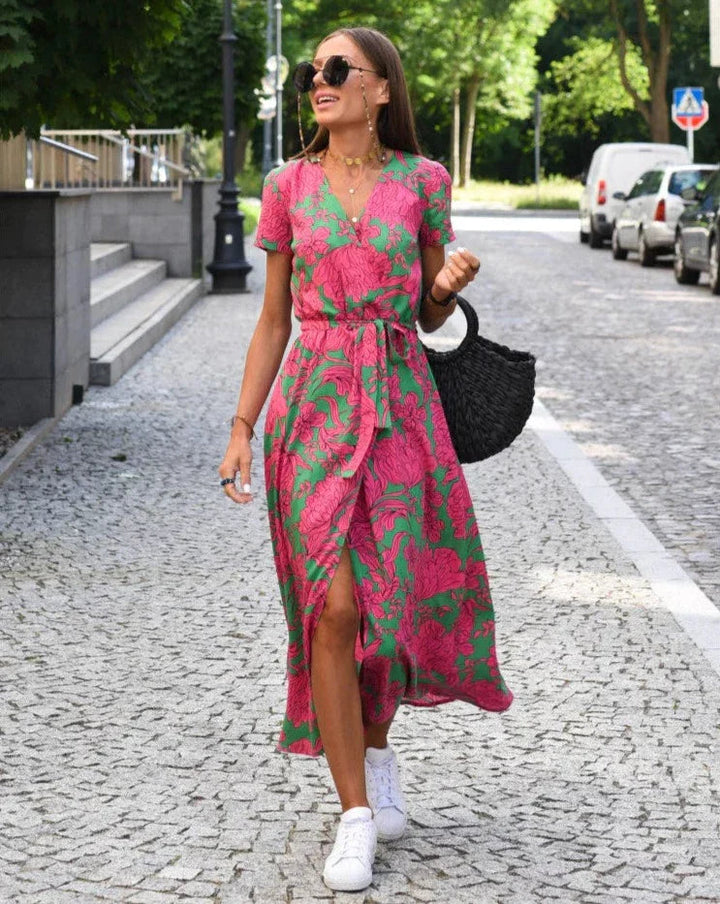 Barbara | Robe midi portefeuille au style affirmé