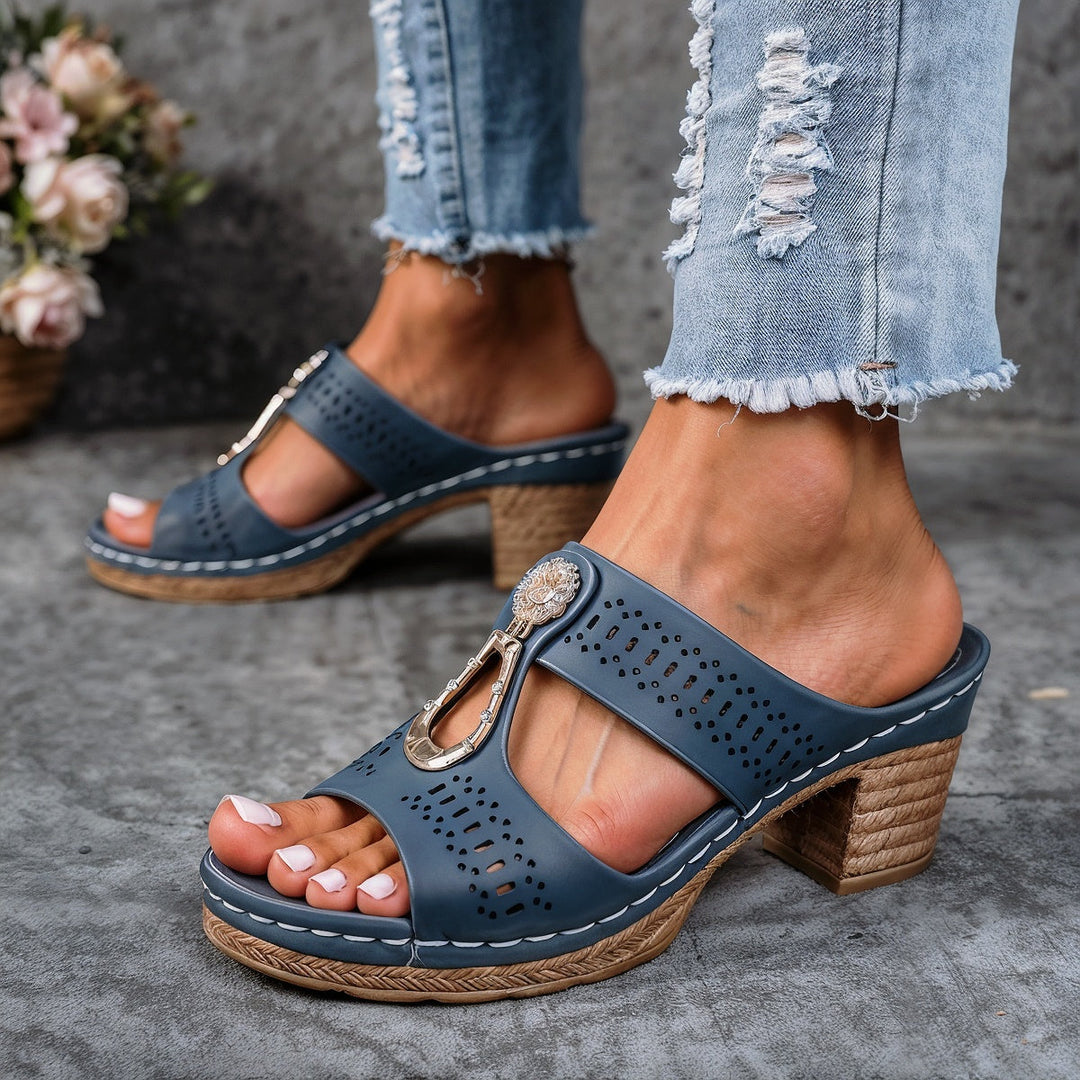 Joan – Sandales Orthopédiques Élégantes avec Talon Décoratif et Confort Maximal