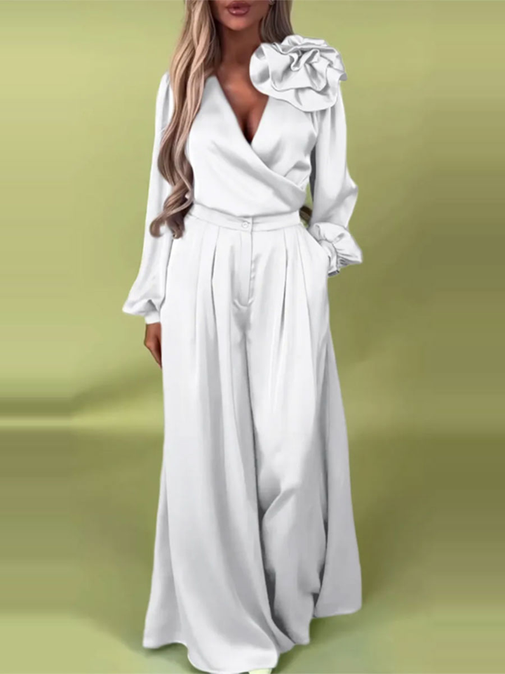 Witoria | Ensemble élégant en satin – chemise croisée à manches longues et pantalon large