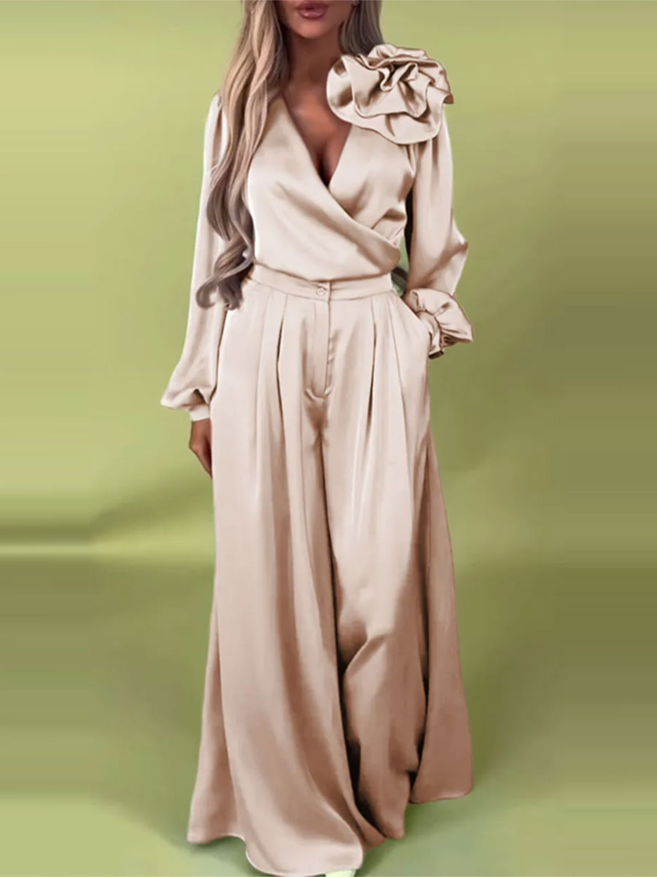 Witoria | Ensemble élégant en satin – chemise croisée à manches longues et pantalon large