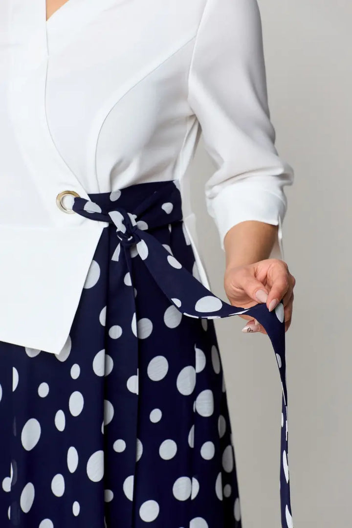 Jagienka | ensemble féminin au charme intemporel pour toutes les courbes