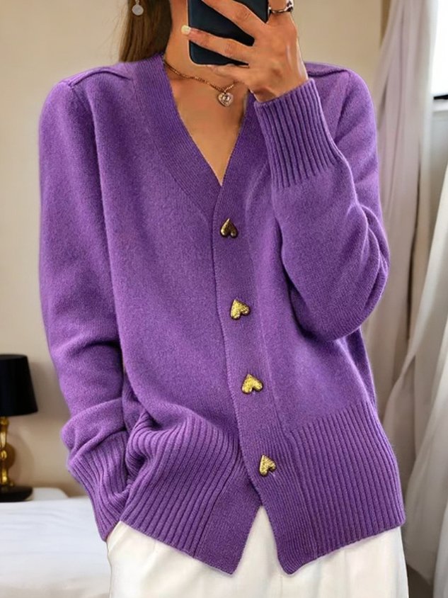 Katarzyna | Cardigan avec des boutons en forme de cœur