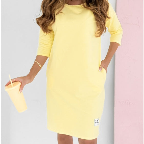 Liwia | Robe midi classique avec décolleté rond et poches