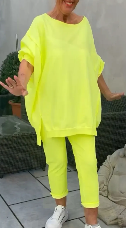 Teresa | Ensemble deux pièces top femme à col rond et pantalon